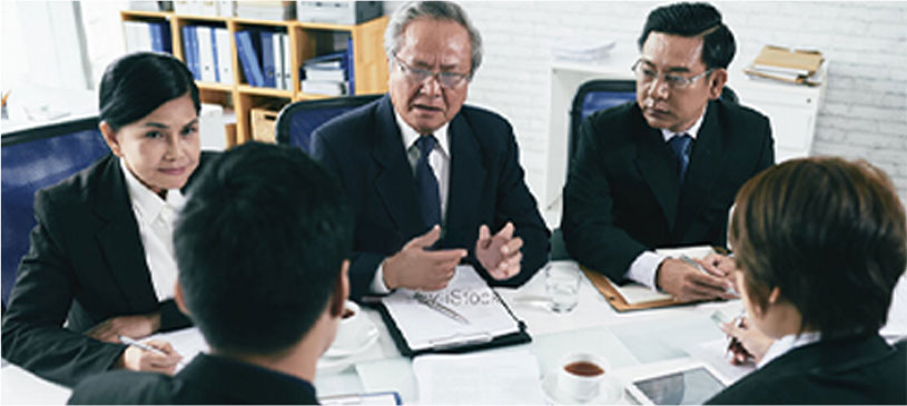 领导扒开我奶罩吸我奶头视频