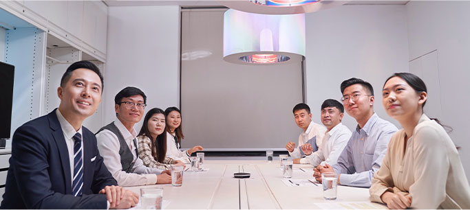 领导扒开我奶罩吸我奶头视频