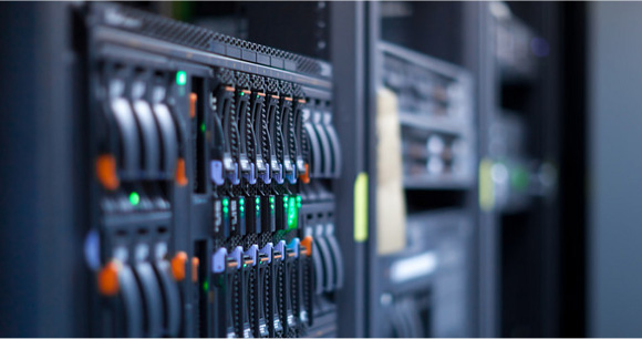 领导扒开我奶罩吸我奶头视频