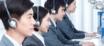 领导扒开我奶罩吸我奶头视频