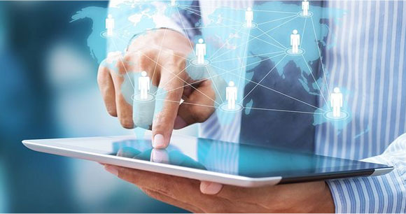 领导扒开我奶罩吸我奶头视频